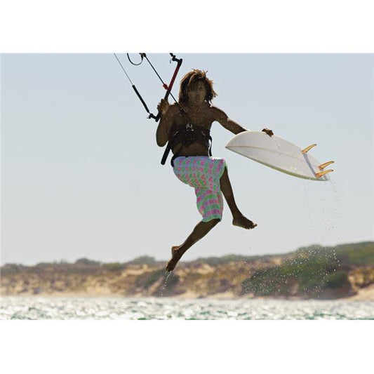 Posterazzi DPI1864090 Man Kitesurfing Poster Print&#44; 16 X 12